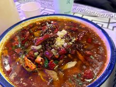 -霄汉牛三鲜湖北砂锅菜(万松园2店)