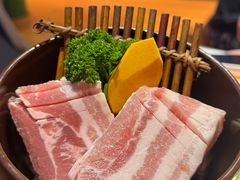 -长白山·百山家果木碳火烤肉·韩式特色料理(武川路1号店)