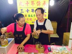 -六合夜市