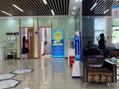 -茂菊口腔连锁(浦东南路店)