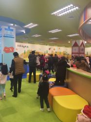 -莫莉幻想儿童乐园(武汉经开永旺店)