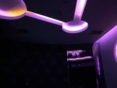 -青蓬量贩式KTV