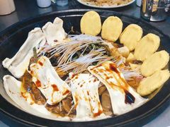 -屯老二农家铁锅炖·行业领军者(梅江店)