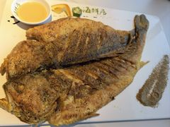 -赶海部落海鲜城(海阳路店)