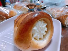 奶油牛角面包-新侨三宝乐面包店(崇文门店)