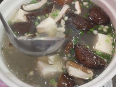 白贝豆腐汤-冯姐生蚝(迎宾广场店)