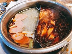 -朱氏胖子烂火锅(洪崖洞店)