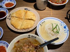-肖四女乐山跷脚牛肉(南汇大学城生活广场店)