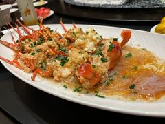 -新天明砂锅鱼头煲