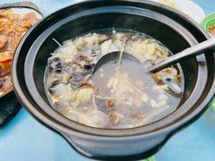 -明记烧鱼美味店