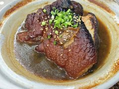 -老码头黑皮肘子锅包肉(文政街店)