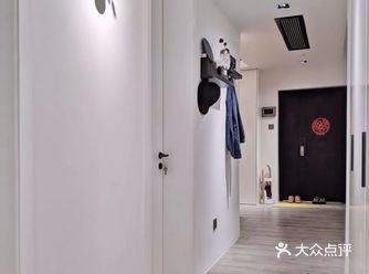 今日分享改走廊见多了，装成一间房还是第一回见！
