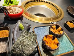 -铭牛烧肉·和牛海鲜自助(高新月牙湖店)