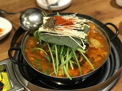 -喇喇排骨火锅·传统韩式脊骨汤(望京西园总店)