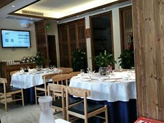 大堂-民福居烤鸭店(石榴庄店)