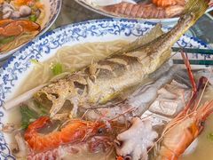 -霆记海鲜·只为这碗面(滨江店)