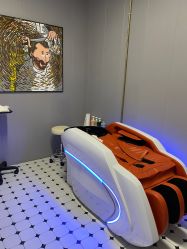 -老男孩男士理容馆·理发·烫染·修面