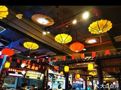 -八一路好吃街(雨田商务大厦店)