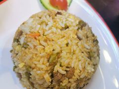 藤椒牛肉炒饭-秦炉烤肉(财富中心店)