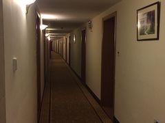 -上海南泉酒店(塘桥地铁站店)