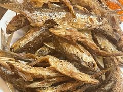 -黄利砖万峰林布依特色酸笋牛肉馆