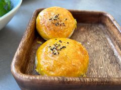 鲜花饼-沿途四季·云南菜·诗酒茶(蓝色港湾店)