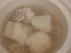 -鲤鱼洲酒店港鲤咖啡厅