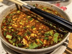 -肖肖酸萝卜鱼火锅(总店)