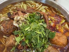 -鹍记特色牛杂面