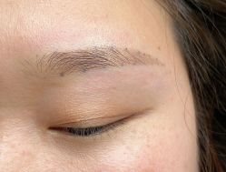 -本小姐美学·半永久纹眉野生眉