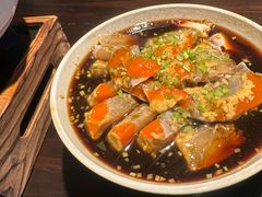-瑞虹新天地月亮湾