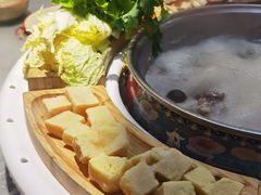 -羊来顺冰煮鲜羊 铁锅烀羊肉(中央大街店)