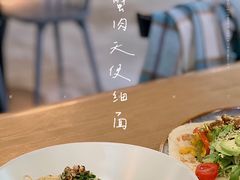 -HELLO 27 意面·沙拉·帕尼尼