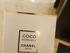 -Chanel(德基广场店)