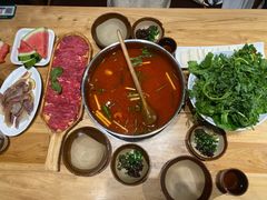 -黔诚多彩火锅(甲秀楼店)