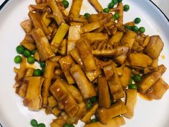 径山油焖笋-径山十八道·风味民间菜(杭州总店)