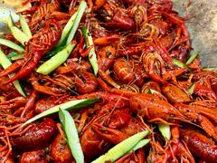 -涨巢·潮玩水疗局