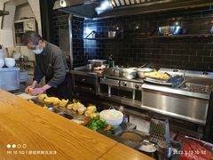 自助取餐区-KATCHUP