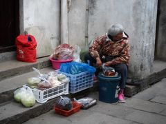 -新场古镇-停车场