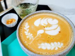 桂花拿铁-茶是一枝花泡茶店