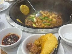 -鲁员外地锅鸡地锅鱼(古墩路店)