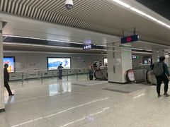 -马鹦路(地铁站)