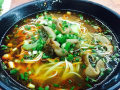 招牌肥肠面-丽影重庆小面(定西路店)