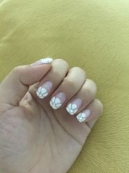 -花岐款式专研健康美甲沙龙