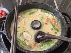 -飞虎过桥米线(翠湖店)