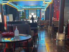 -屋有岛沉浸游戏旗舰店(中山公园店)