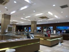 -茂昌眼镜(南京东路店)