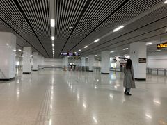 -龙溪路(地铁站)