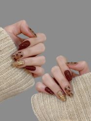 -UMl Nail 尤米美甲美睫半永久