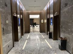 -泓历皇朝酒店(东亭店)